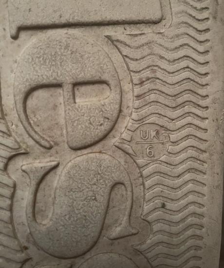 Šľapky ellesse, 39