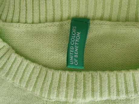 Tenký zelený svetrik, benetton,152