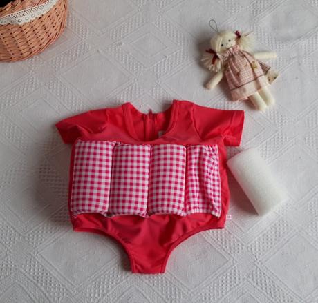 Dievčenské plavky, 80