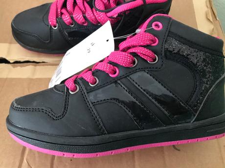 Botasky, cherokee,29