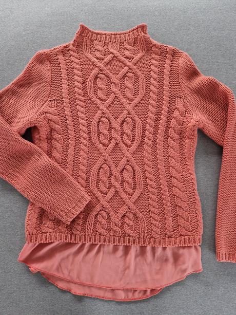 Zaujímavý pulóver, orsay,s