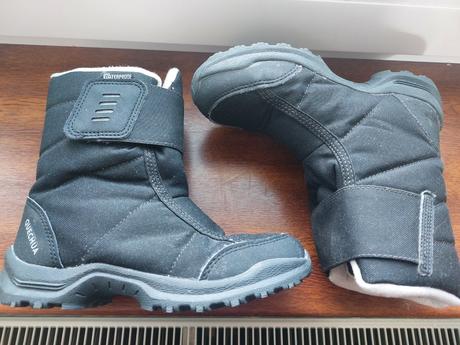 Snehule unisex minimálne nosene, nepremokave, quechua,32