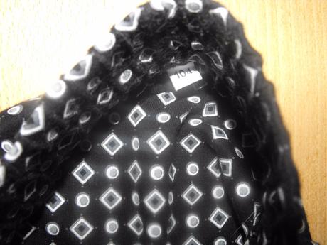 Čierna vzorovaná balónová suknička, 104