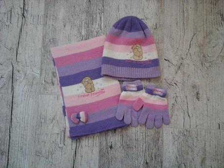 Ciapka sal a rukavice, 104