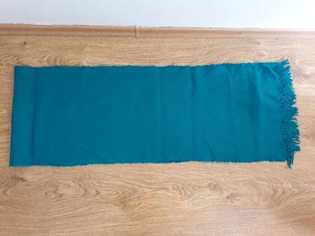 Tmavozelený šál retro,