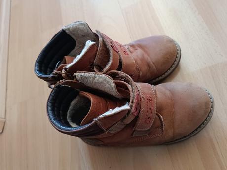 Darujem 28 topánky, lasocki,28
