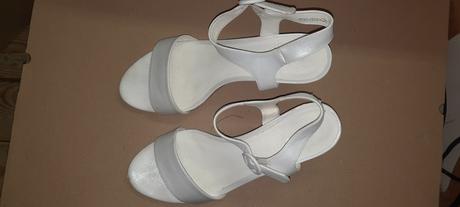 Biele elegantné sandále, graceland,39