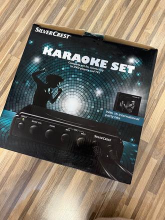 Karaoke set,
