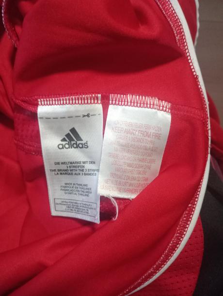 Liverpool-ske dresy, adidas,128