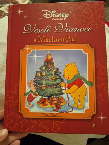 Veselé vianoce s mackom puf, 