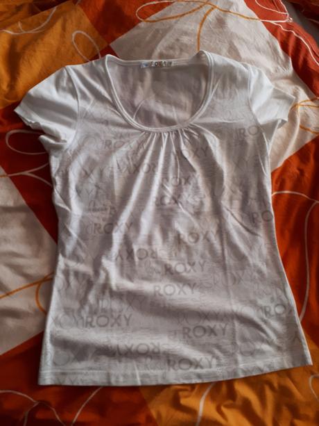 Biele tricko s kratkym rukavom a potlacou, roxy,m