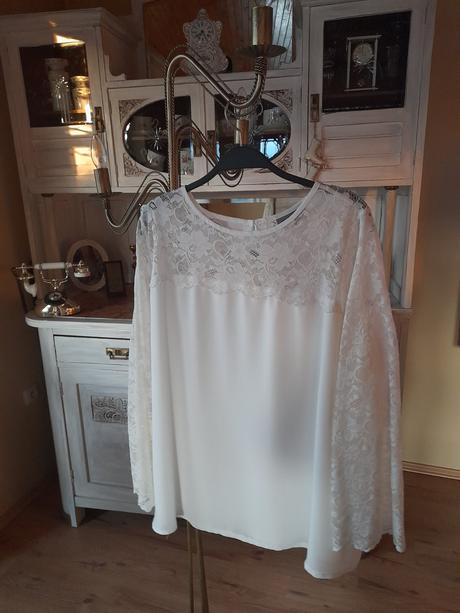 Biela  blúzka  s čipkou, xxl