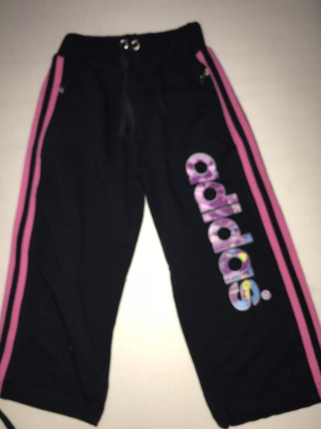 Tristvrtak, adidas,134