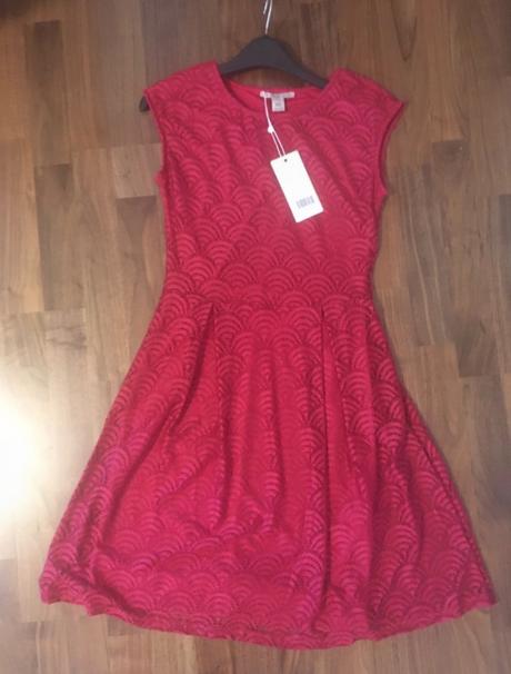 Áčkové šaty, 36 / s