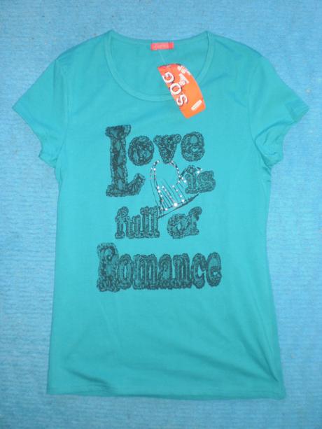 Predávam dámske oblečko lacno, s