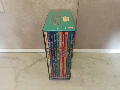 Usborne beginners history hb x10 set,