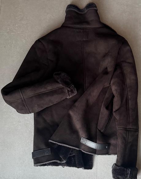 Prechodná  kožušinová biker  bunda, s