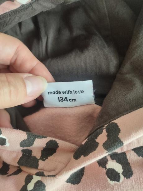 Dievčenská súprava, 134