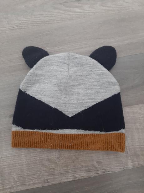 Ciapocka s uskami v. 48/49, c&a