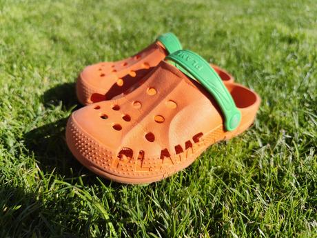 Crocsy, 31