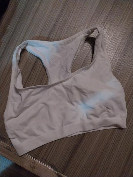 Podprsenka dievcenska, 140