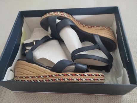 Koženē sandále na platforme, tomy hilfiger, 37, tommy hilfiger,37