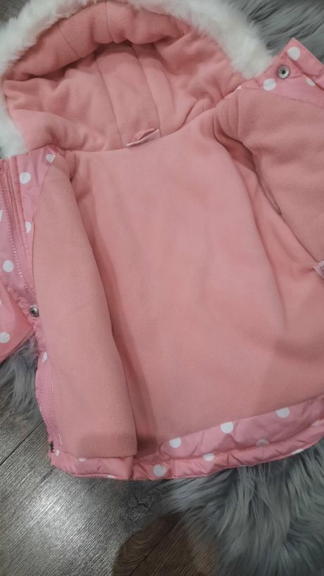 Teplá bunda, kik,86