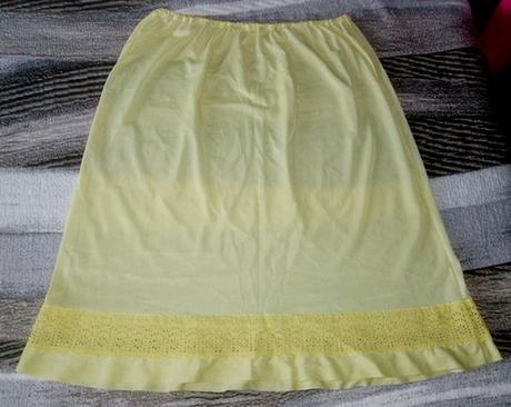 Žltá spodnička, m