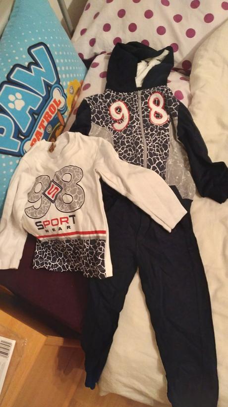 Tepláková súprava s tričkom č.98, 98