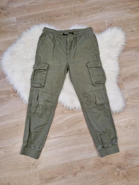 Cargo nohavice, chapter young,164