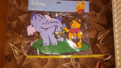 Penove nalepky na stenu, 