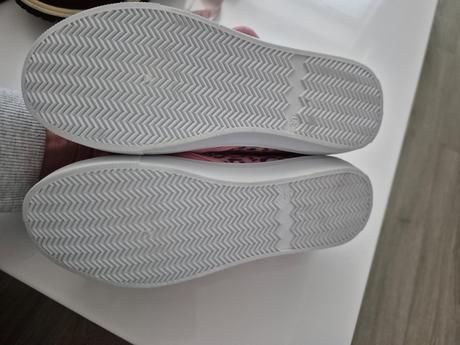 Papučky minnie, sinsay,30