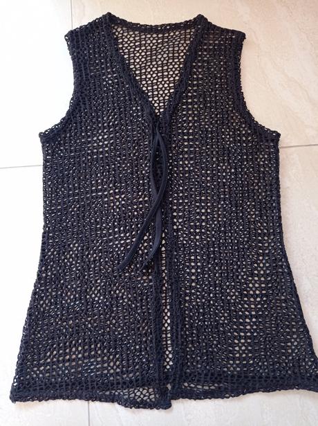 Háčkovaná vesta, m