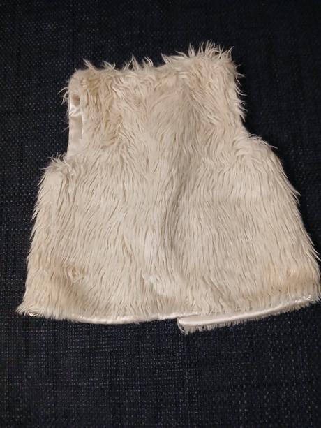 Chlpatá vestička, pepco,104