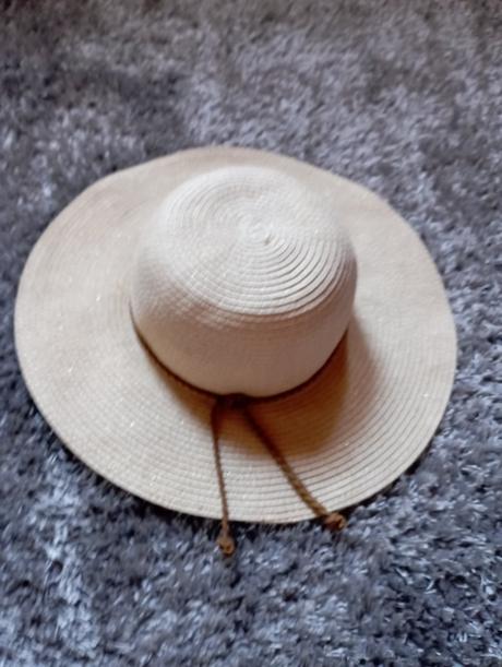 Hm slamený klobúk 134/152, h&m,152