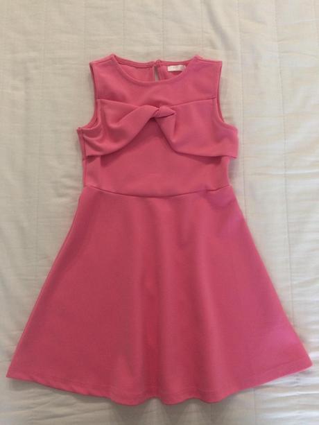 Ružové šaty, 116