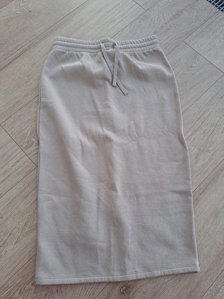 Super sukna, gate,40