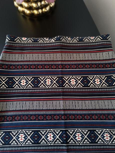 Mini sukňa, fishbone,s