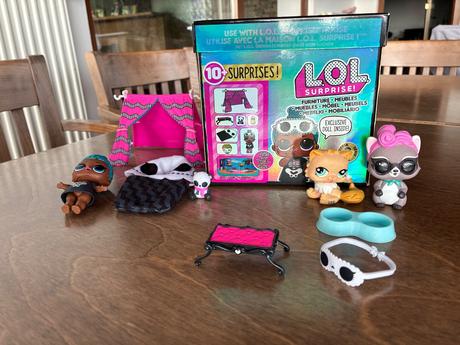 Lol suprise sleepover box, 