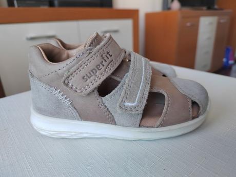 Sandále superfit - bumblebee v.22, superfit,22