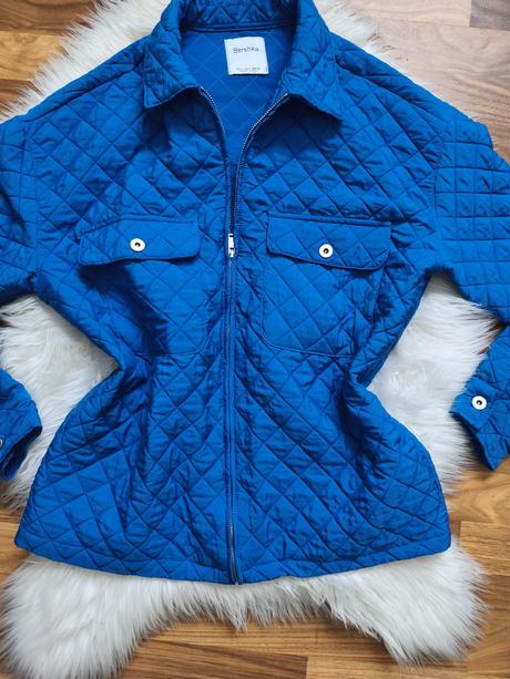 Dámska prechodná bunda bershka, bershka,m