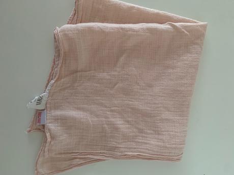 Plienka malá zara bledoružová, 