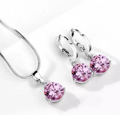 Elegantný set náušnice+retiazka s príveskom,