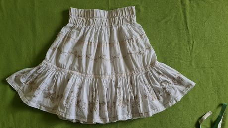 Romantická dievčenská suknicka, next,152