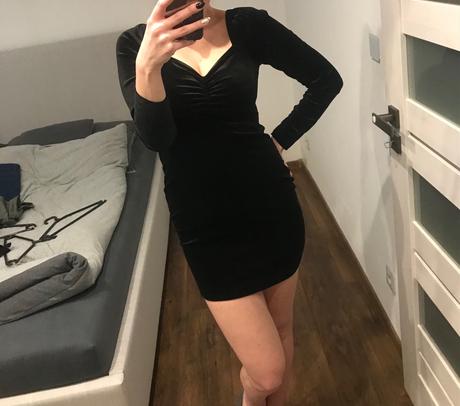 Semišové šaty, 38