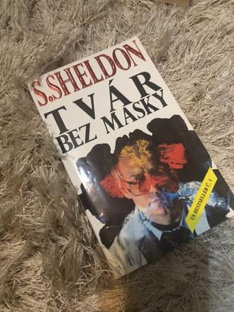 Tvar bez masky,