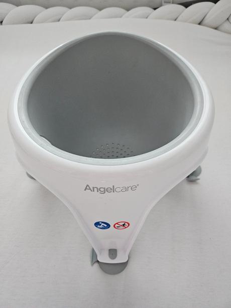 Angelcare stolička do kúpeľa, 