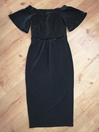 Krásne malé čierne, 34