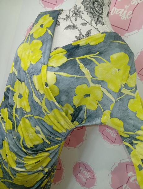 Elastické šaty m/l, m