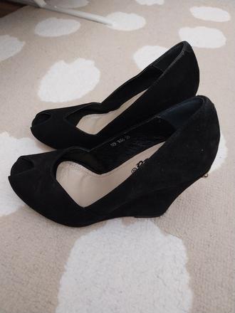 Lodičky na platforme, 35